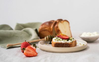 Matcha honey and ricotta toast