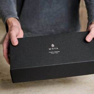 Leaf tea set box with 3 leaf teas