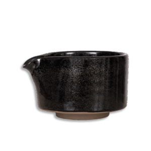 Matchawan Yuro with a spout