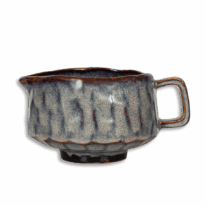 Matchawan Sumomo with a handle and spout